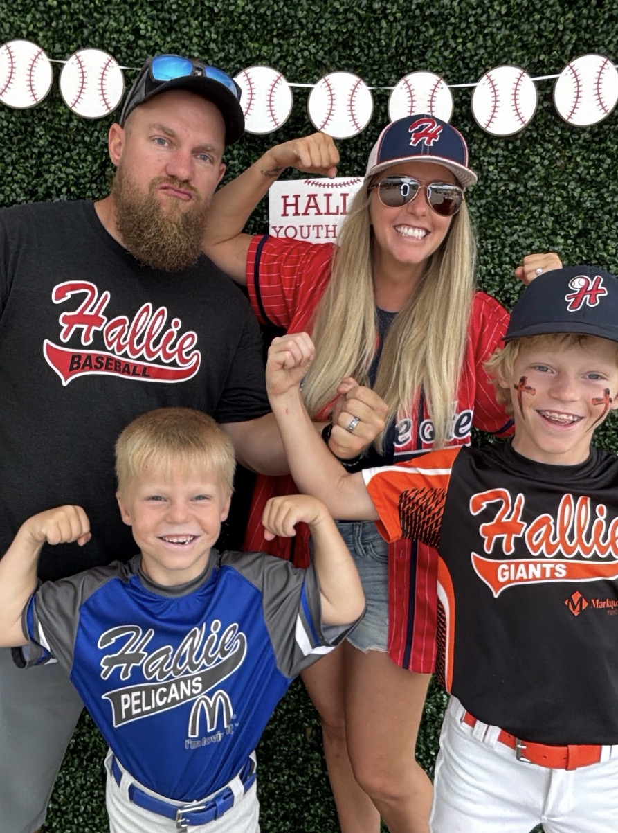 Levrich family at Hallie Park Chippewa Falls